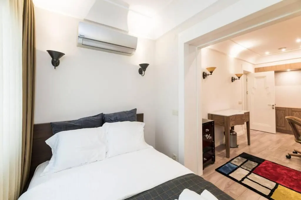 Apartment Wonder Homes - Ultra-Modern Flat, 3 Bedroom & 1 Min To Taksim Square Istanbul