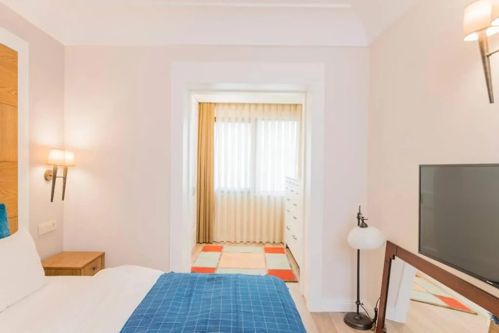 Wonder Homes - Ultra-Modern Flat, 3 Bedroom & 1 Min To Taksim Square イスタンブール アパート